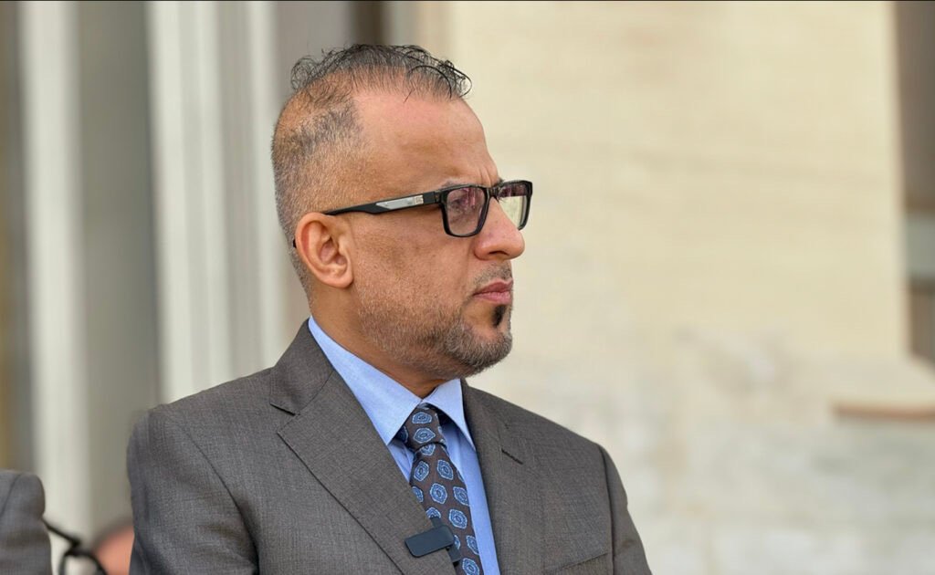النائب عدي عواد يُجري جولة تفقدية بشمال البصرة للاطلاع على احتياجات المواطنين